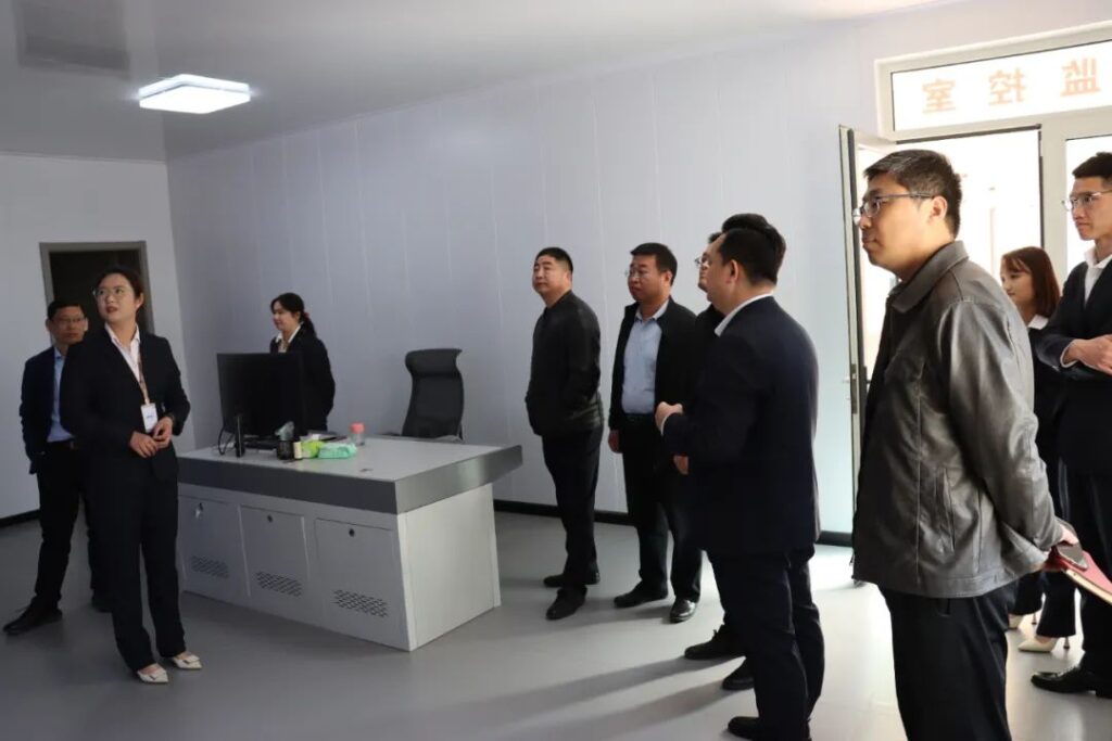 滨州市阳信县领导莅临我校开展预防未成年人违法犯罪调研工作
