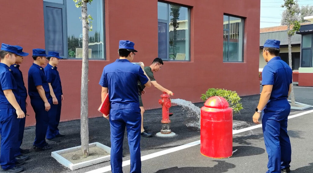 桓台县友谊路消防救援站走进淄博德志学校开展专项活动
